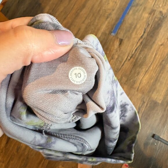 Lululemon Align High-Rise Crop 21" Radial Tie Dye Mauve Grey Multi - Picture 6 of 6